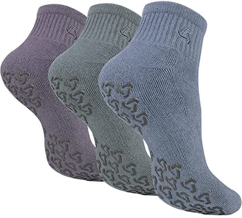 Anti-Skid Socks With Grips