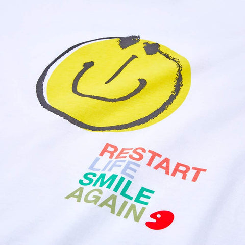 UIN Round Neck Casual Comfort Art Painted T-Shirt Short Sleeve Tee Smiley