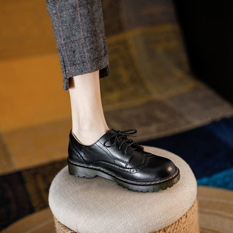 KANGFEINI Classic Formal Women's Lace-Up Dress Shoes Flat Retro Wingtip Oxfords