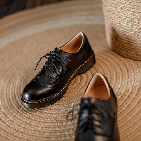 KANGFEINI Classic Formal Women's Lace-Up Dress Shoes Flat Retro Wingtip Oxfords